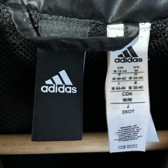 Adidas Classic zip windbreaker M (12-14) youth. - Picture 5 of 5